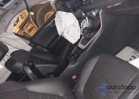 2025 Toyota Rav4 Hybrid Limited from USA, damaged, VIN JTMD6RFV3SD159369